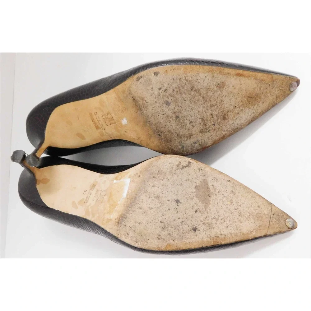 Carolina Herrera Brown Alligator Embossed Leather Pumps‎ 37